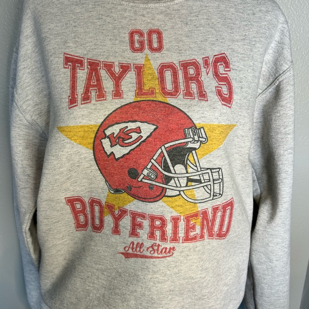 Gray Graphic Crewneck